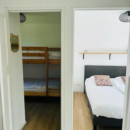 Familie - Zonneweelde شقة